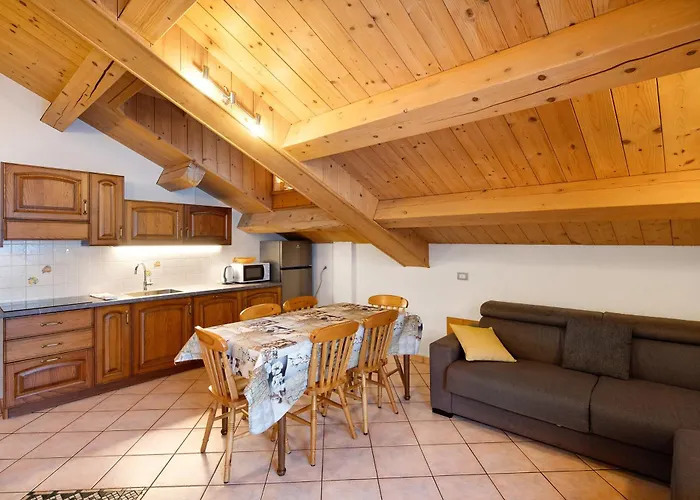 Piz Saliente Apartment *